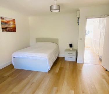 Slough Apartment | Easy Lodge Hounslow West