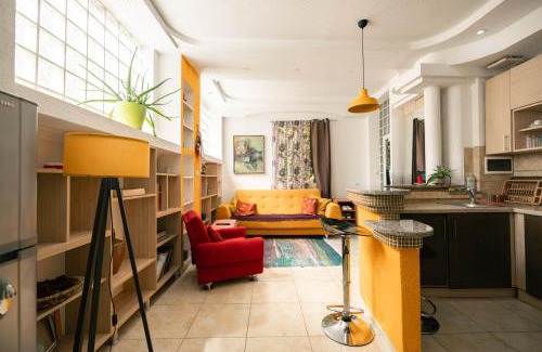 Kolovicë Apartment | Easy Stay Apartments