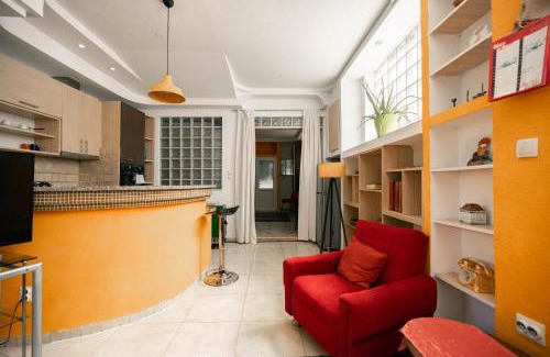 Kolovicë Apartment | Easy Stay Apartments