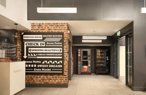 Central Milton Keynes Hotel | easyHotel Milton Keynes