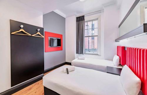 Newcastle-upon-Tyne Hotel | easyHotel Newcastle