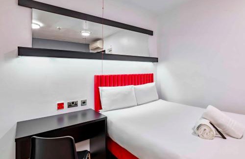 Newcastle-upon-Tyne Hotel | easyHotel Newcastle