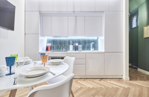 Cerchia dei navigli Apartment | Easylife - Elegance and chic in the Center-Duomo