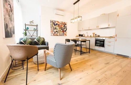 Lazzaretto Apartment | Easylife - Elegant and refined residence in the splendid Porta Venezia district.