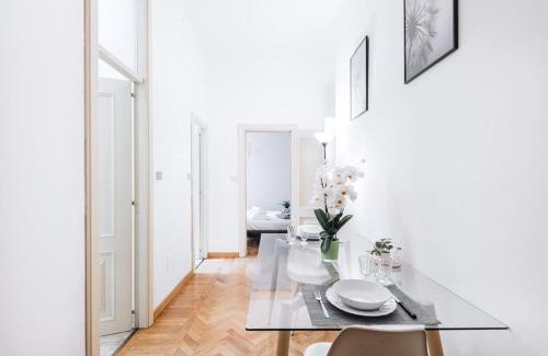 Zona Risorgimento Apartment | Easylife - Elegant flat in Pta Venezia
