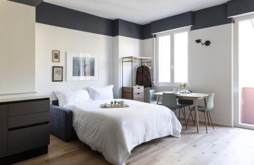 Zona Risorgimento Apartment | Easylife - Monolocale con balcone in Risorgimento