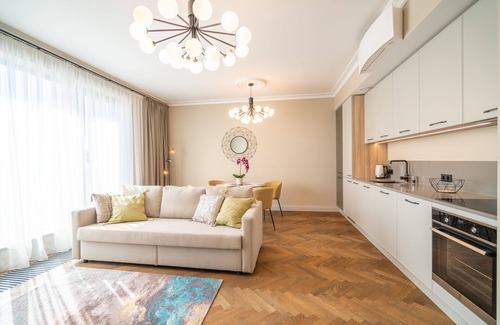 Centrs Apartment | Easyrooms luxury stylish apartment with balcony