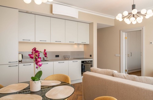 Centrs Apartment | Easyrooms luxury stylish apartment with balcony