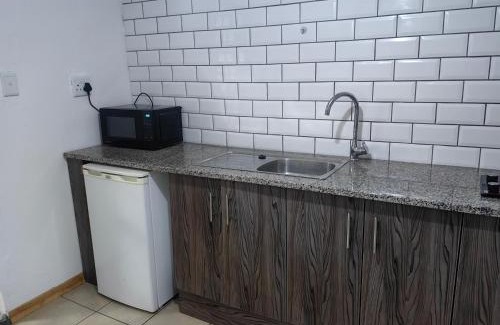 Pretoria Apartment | EasyStay Hideaway