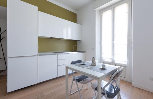 Centro Direzionale Apartment | EasyTopStay - Porta Nuova Bright Studio