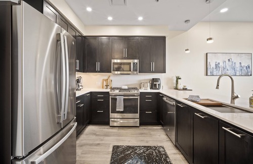 Desert Ridge Apartment | Eat, Play, Stay! Large 1x1