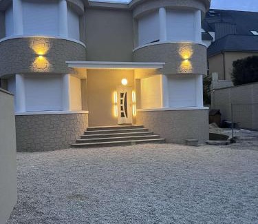 Quartier Saint-Clement - Jardin des Plantes Bed & Breakfast | Eaux Spa
