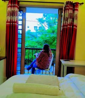 Palavakkam House | Eaze & Comfort - Boutique Hotel