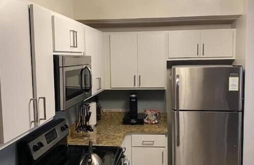 Mile Square Apartment | Eazypeazy Home