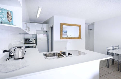 Forster Apartment | Ebbtide 2 - On Main Beach!