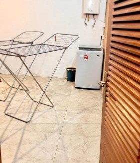 La Gaulette Apartment | Ebony Apartment & Studio
