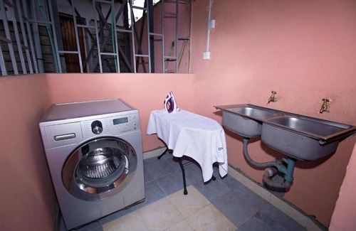 Narok Apartment | Ebony Mara - Green House