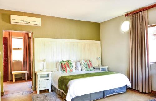 White River Cabin | eBundu Lodge