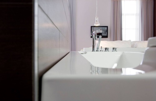 Tongeren Hotel | Eburon Hotel - Different Hotels