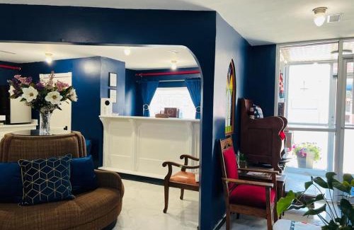 Marble Hill Hotel | EC Reed's Mercantile and Hotel