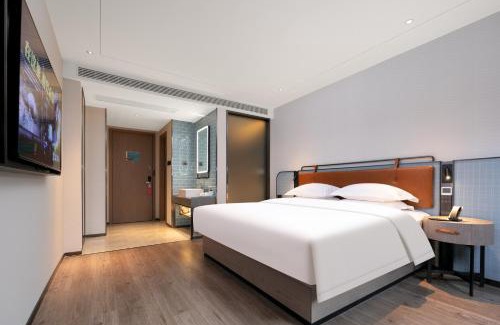 Tianmen Hotel | Echarm Hotel Tianmen Wanda Plaza