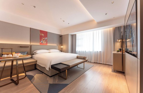 Jiang Han Hotel | ECHENG Hotel, Jianghan Road Pedestrian Street, Wuhan River Beach