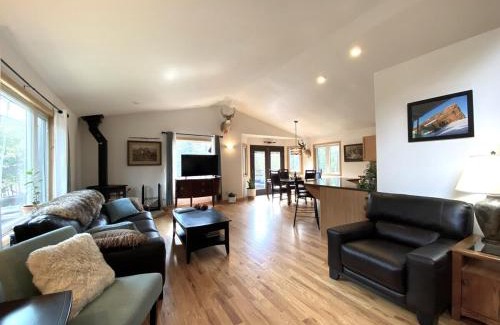 Evergreen House | Echo Hills Mountain Lodge