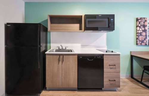 Madison Hotel | ECHO Suites Extended Stay by Wyndham Madison