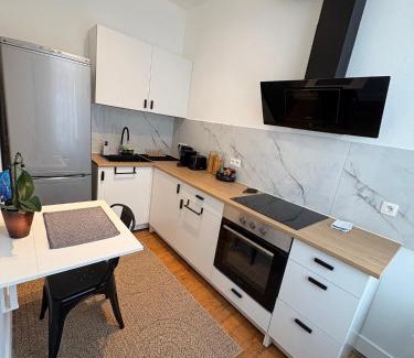 Plasky Apartment | Echoes of the Mirror