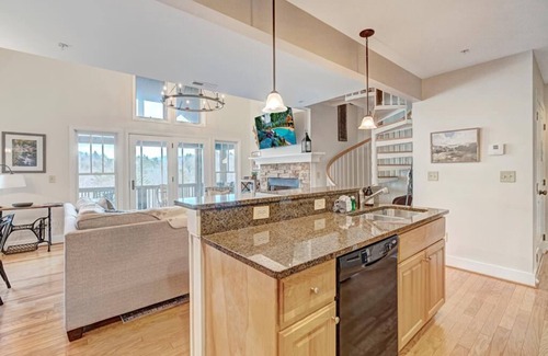 Foscoe Condo | Echota Wintergreens 1631-Mountain Condo, Gated Resort, Indoor/Outdoor Pools and Hot Tub, Fitness .