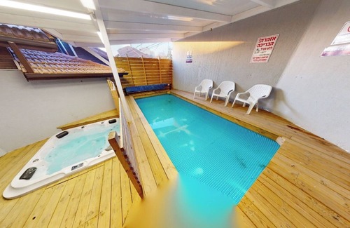 Safed Villa | Echsof Estate - a luxurious villa with a pool and a pampering spa