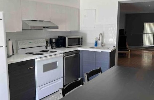 Corktown Apartment | Eclectic Downtown Charm