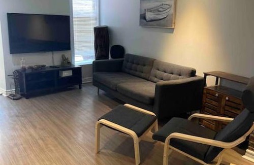 Corktown Apartment | Eclectic Downtown Charm