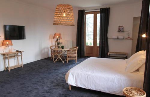 Saint-Paul en Jarez Hotel | Eclosion Château Hôtel & Restaurant