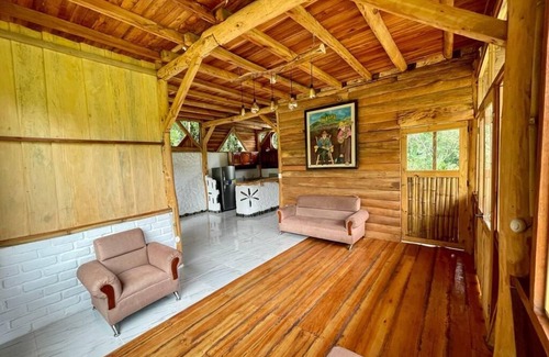 Loja Other | Eco-Finca Hostal Santorum
