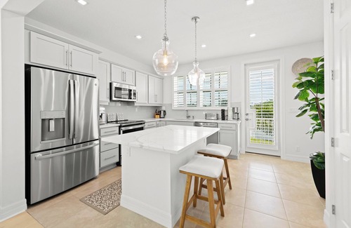 Cortez House | Eco-Friendly Canal Home with Dock, Near Anna Maria Island