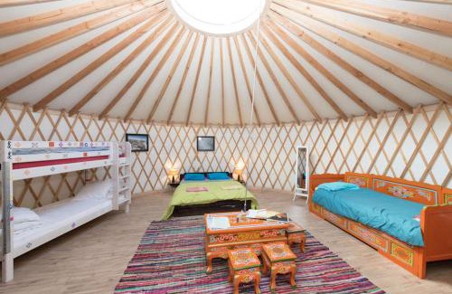 Guillaumes Hotel | Eco-hôtel et Yourtes du Mercantour