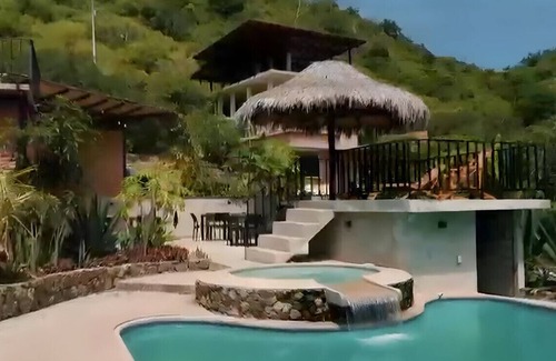Puerto Lopez House | Eco Lodge Retreat | Pool, Jacuzzis & Pet-Friendly Stay