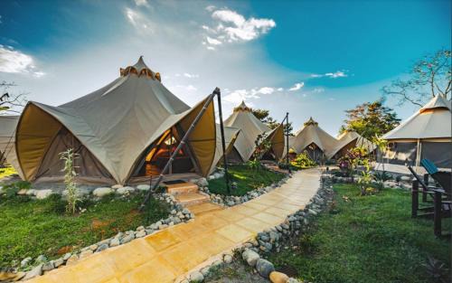 Dominical Other | Eco Luxe Glamping Nest #8 - 2 Queen Beds at Holos