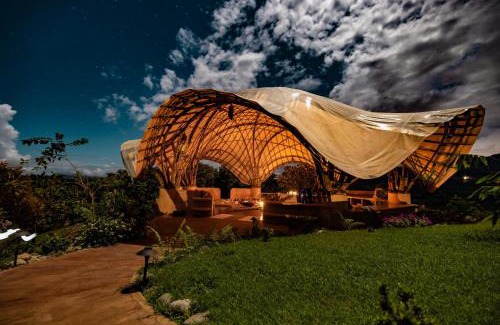 Dominical Other | Eco Luxe Glamping Nest #8 - 2 Queen Beds at Holos