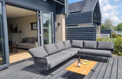 Balk House | Eco-Villa w Hot Tub, cleaning included