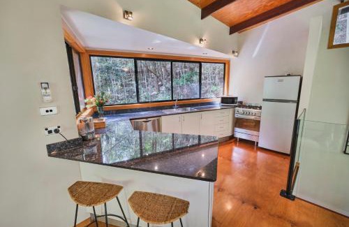 Smiths Creek Cabin | EcOasis