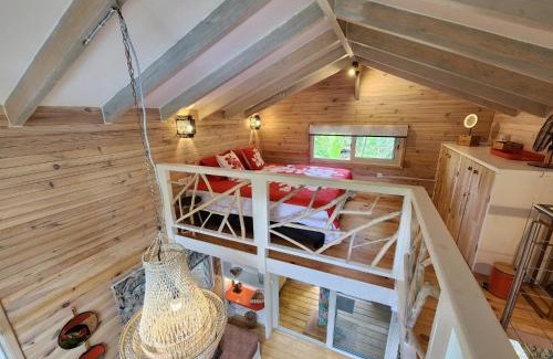 Teva I Uta House | Ecolodge Mata Api Bungalow Hibiscus