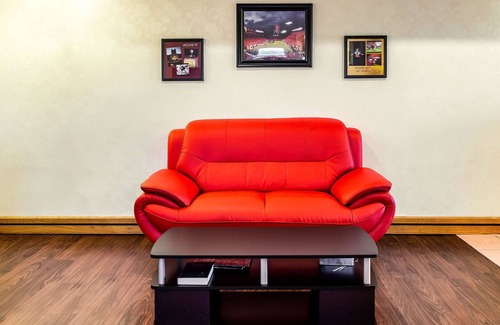 Christiansburg Hotel | Econo Lodge Christiansburg-Blacksburg I-81