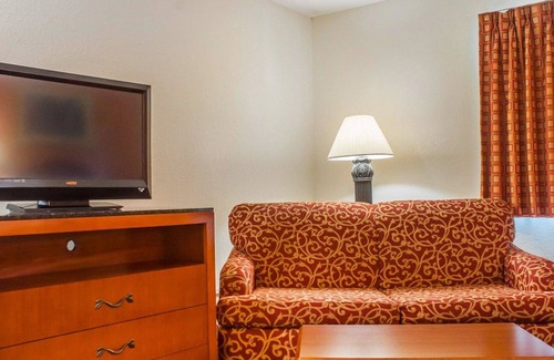 Cuba Hotel | Econo Lodge Cuba I-86