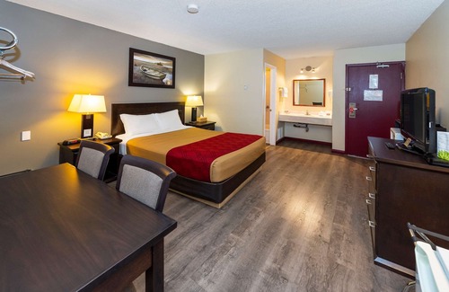 Edson Hotel | Econo Lodge Edson