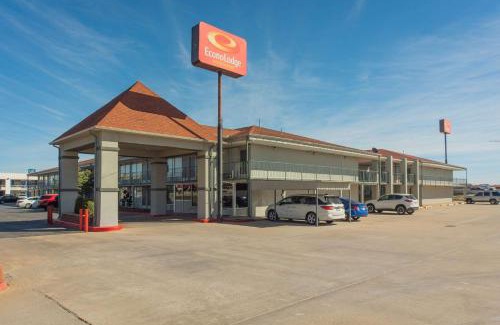 Central Oklahoma City Hotel | Econo Lodge Inn & Suites Near Bricktown