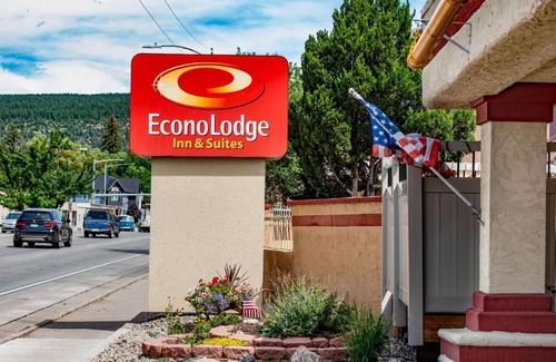 Durango Hotel | Econo Lodge Inn & Suites Durango