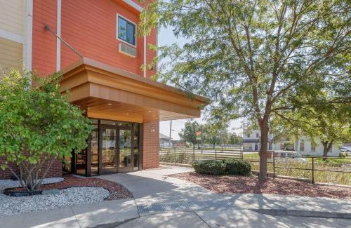 Des Moines Hotel | Econo Lodge Inn & Suites Fairgrounds