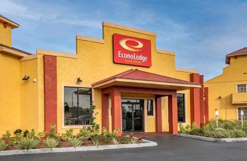 Kissimmee Hotel | Econo Lodge Inn & Suites Maingate Central